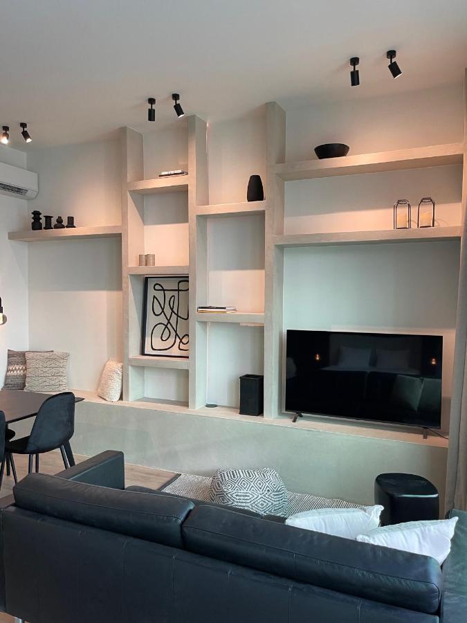 3 Bedroom Art-Nouveau Apartment With Free Parking Gante Exterior foto