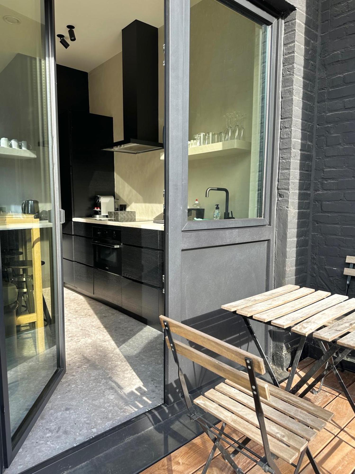 3 Bedroom Art-Nouveau Apartment With Free Parking Gante Exterior foto